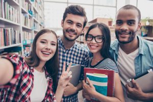 Studente i učenike